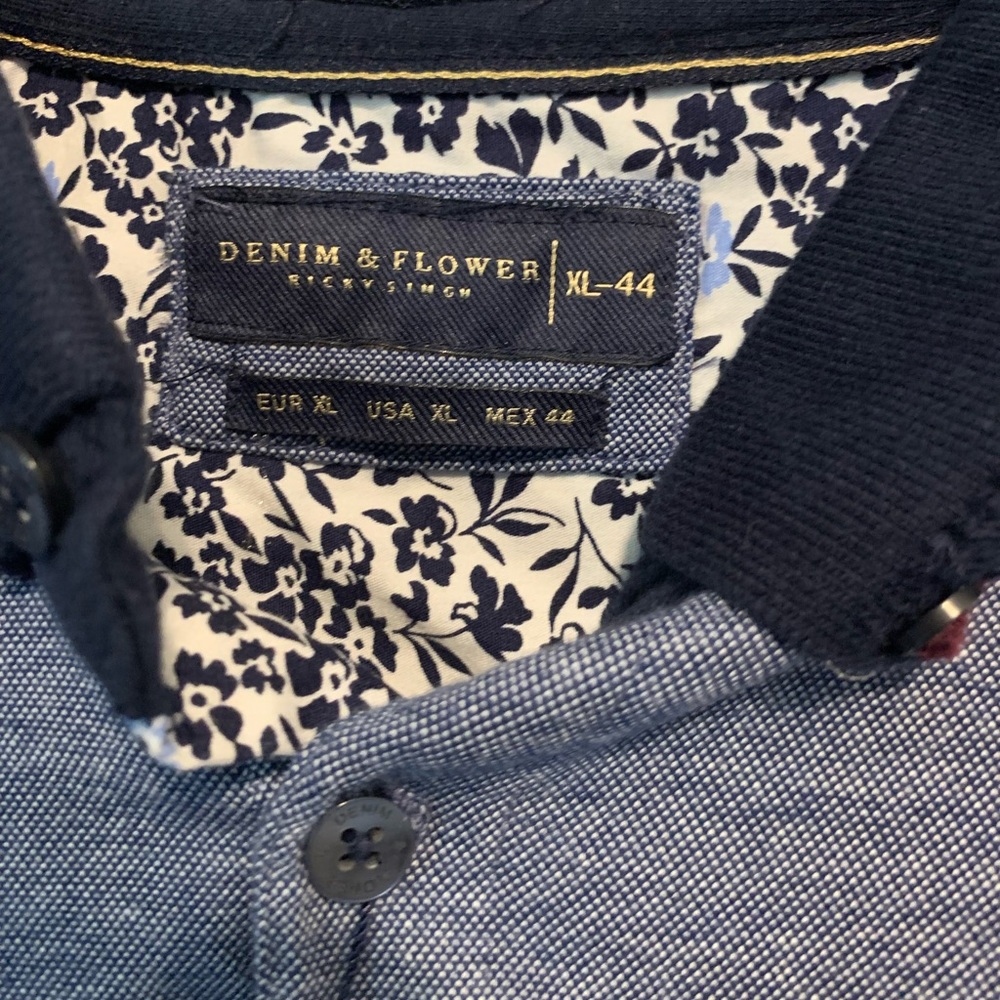 DENIM & FLOWER - Picture 2 of 3